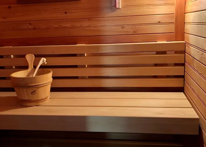 Valhalla - 400m From Beach, Sauna And Big Heated Pool