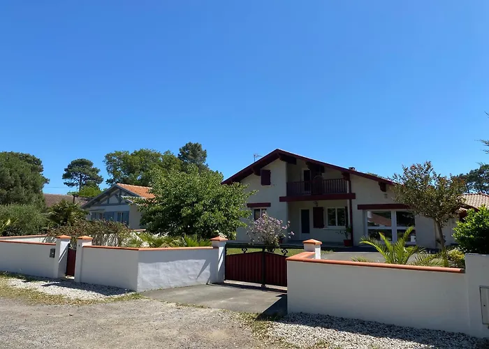 Valhalla - 400m From Beach, Sauna And Big Heated Pool