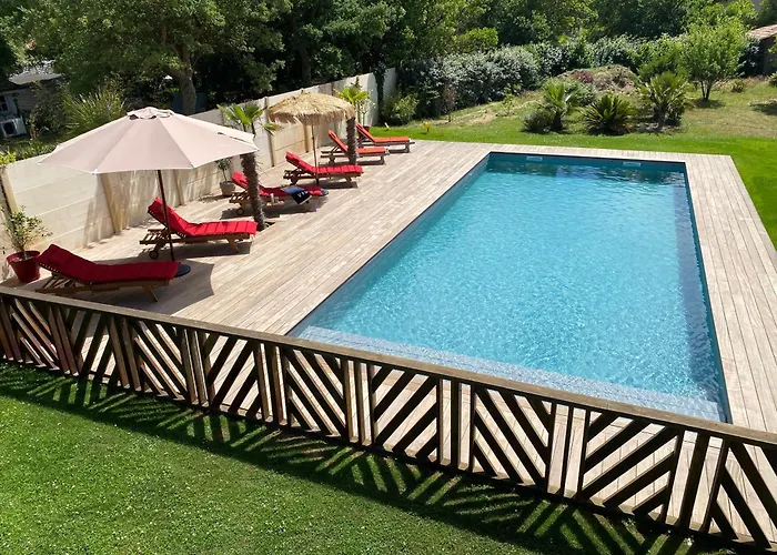 Valhalla - 400m From Beach, Sauna And Big Heated Pool